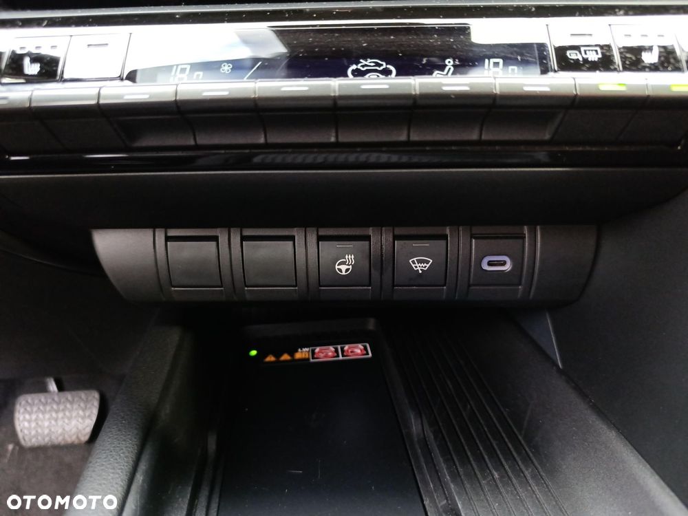 Toyota C-HR 1.8 Hybrid Style - 22