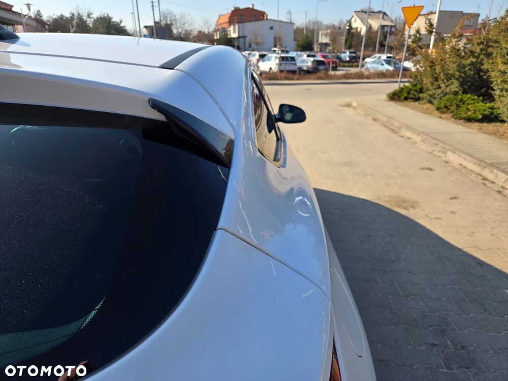 Opel Astra 1.6 D Start/Stop Excite - 12