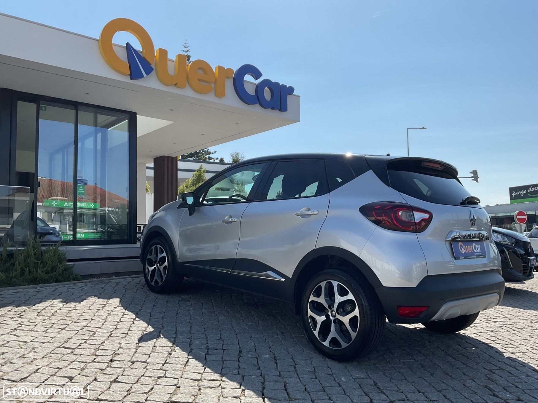 Renault Captur 1.5 dCi Exclusive - 4