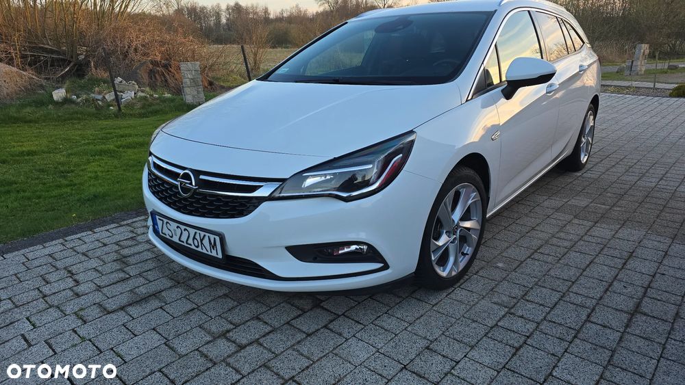 Opel Astra 1.4 T Dynamic S&S - 8