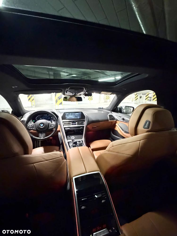 BMW Seria 8 - 17
