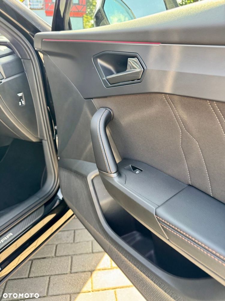 Cupra Formentor 1.5 eTSI mHEV DSG - 33