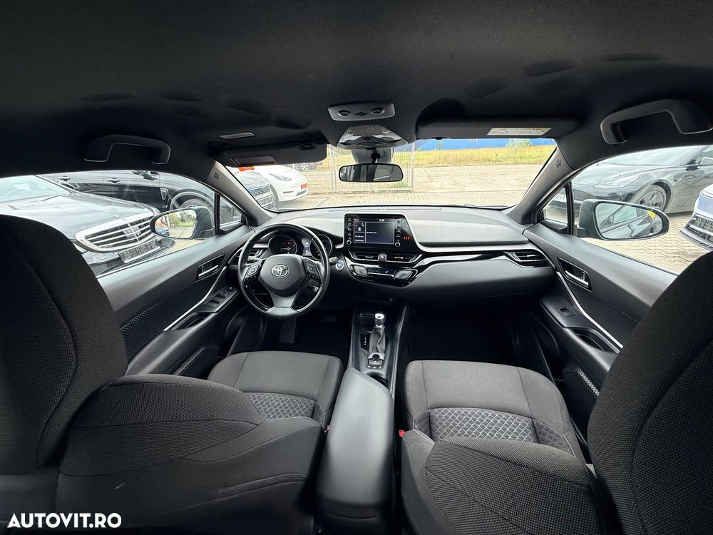 TOYOTA C-HR 2022 — imagine 7