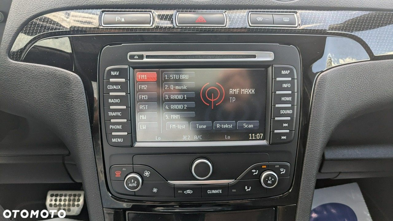 Ford S-Max - 27