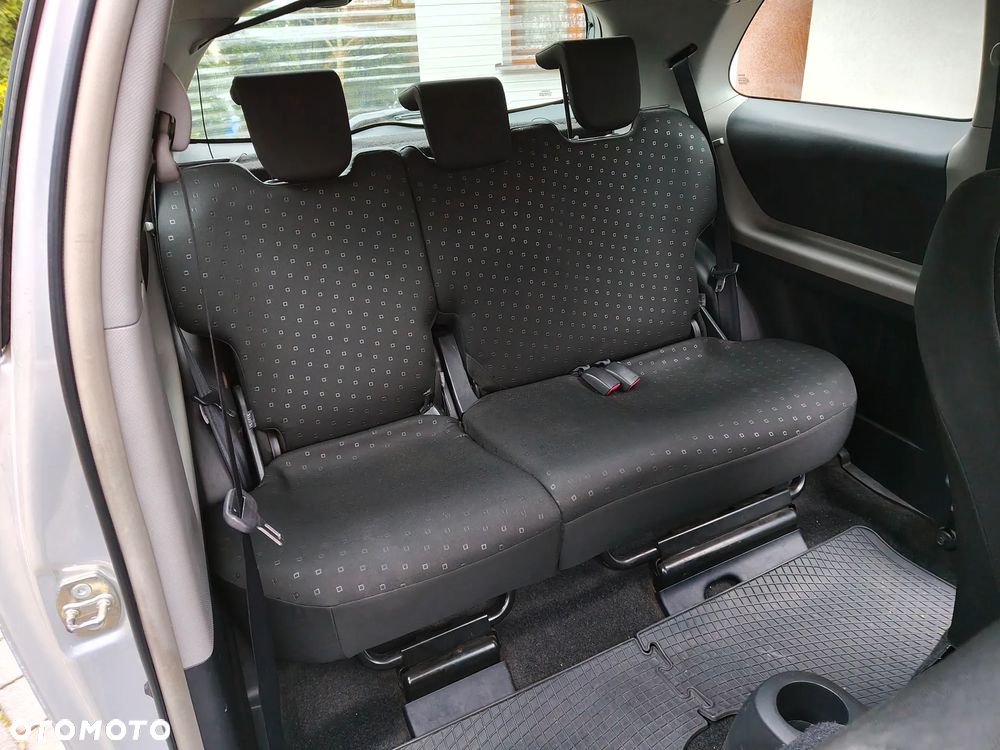 Toyota Yaris 1.3 Luna A/C - 28