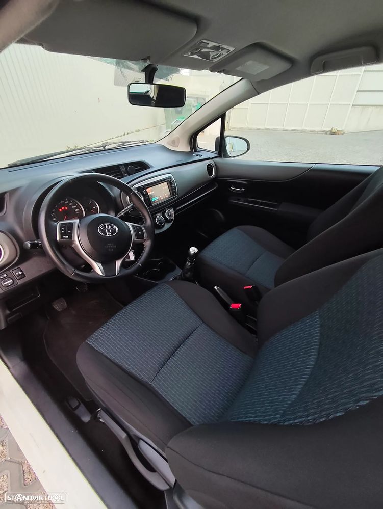 Toyota Yaris 1.4 D-4D Edition - 10