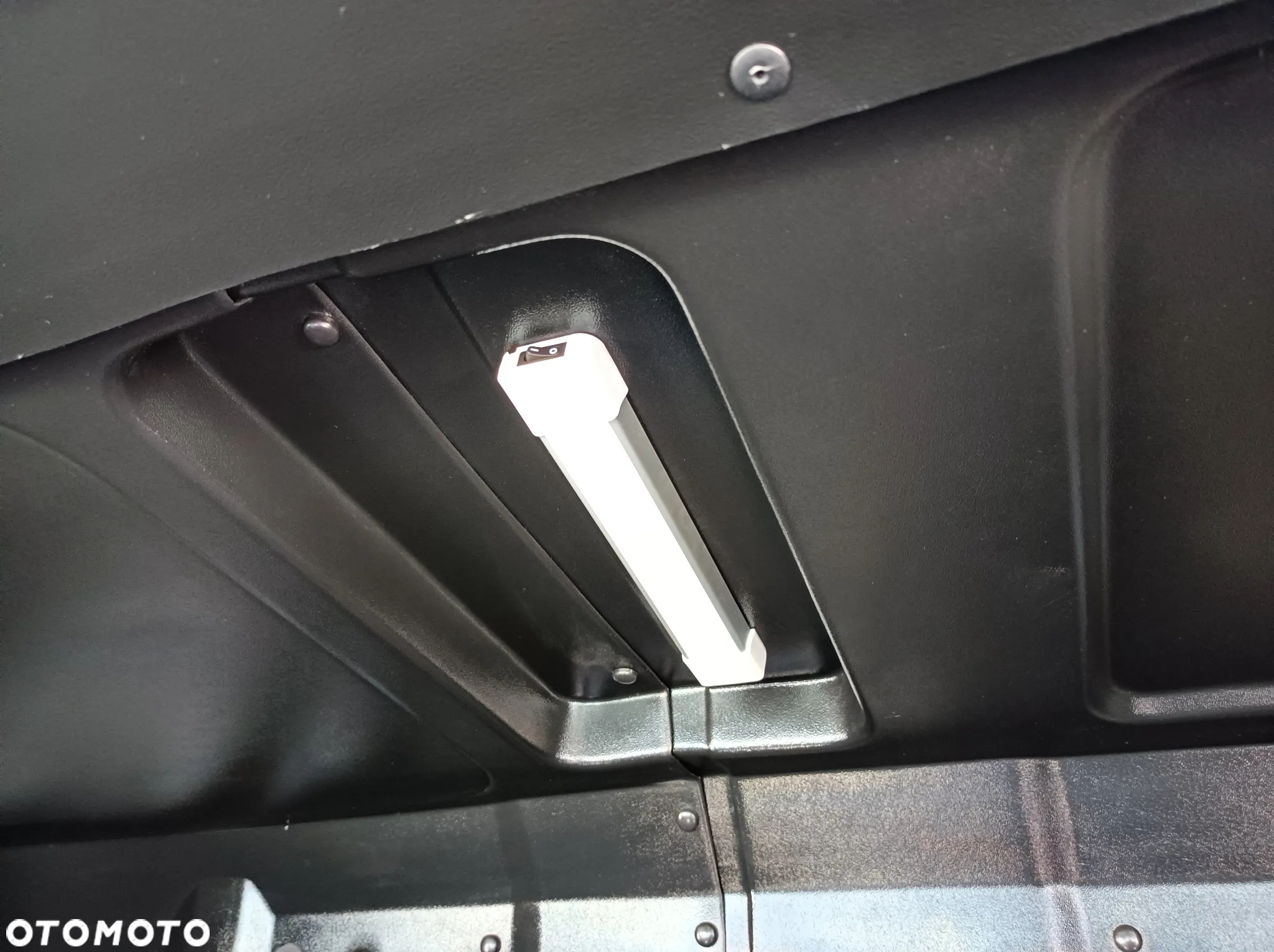 Iveco Daily 70C18HA8/P - 24