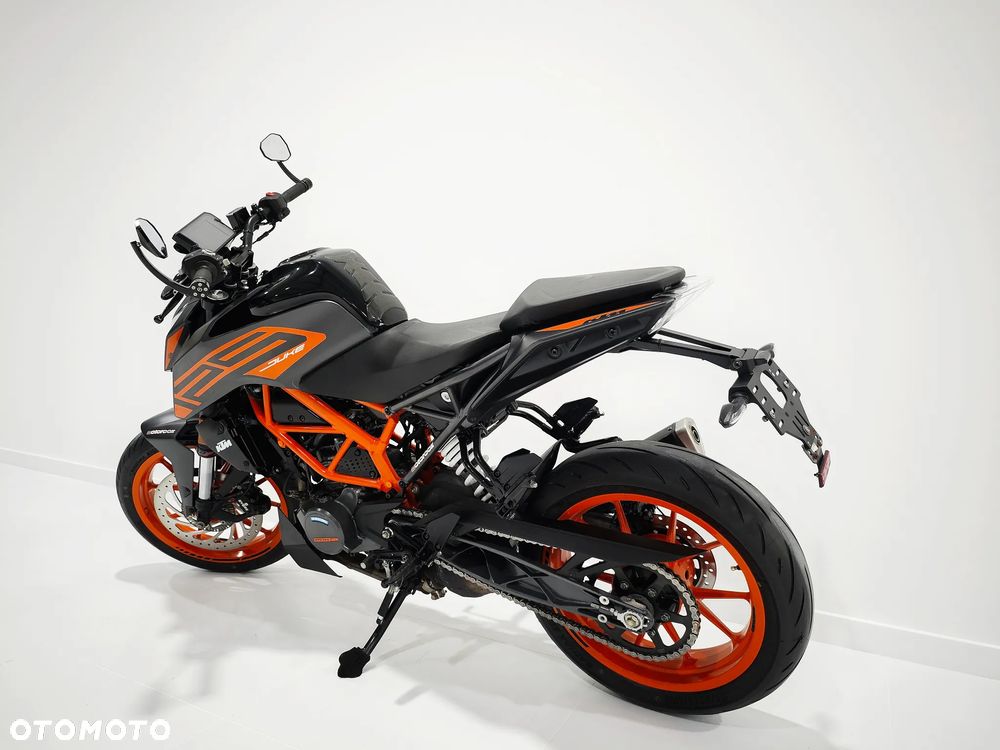 KTM Duke - 9