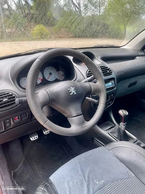 Peugeot 206 1.6 GTi - 8