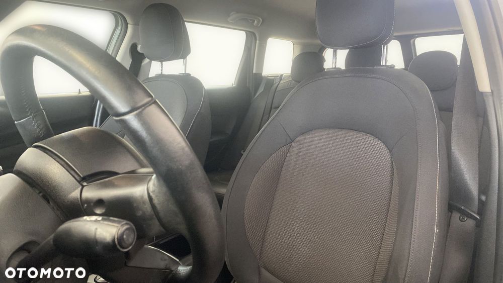 MINI Clubman One - 11