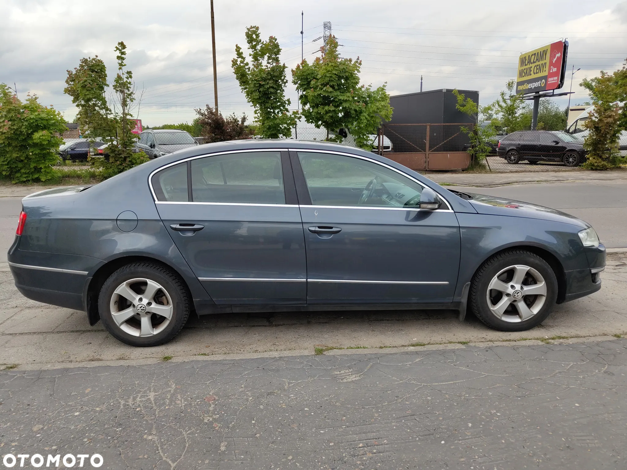 Volkswagen Passat 2.0 TDI DPF Comfortline - 4