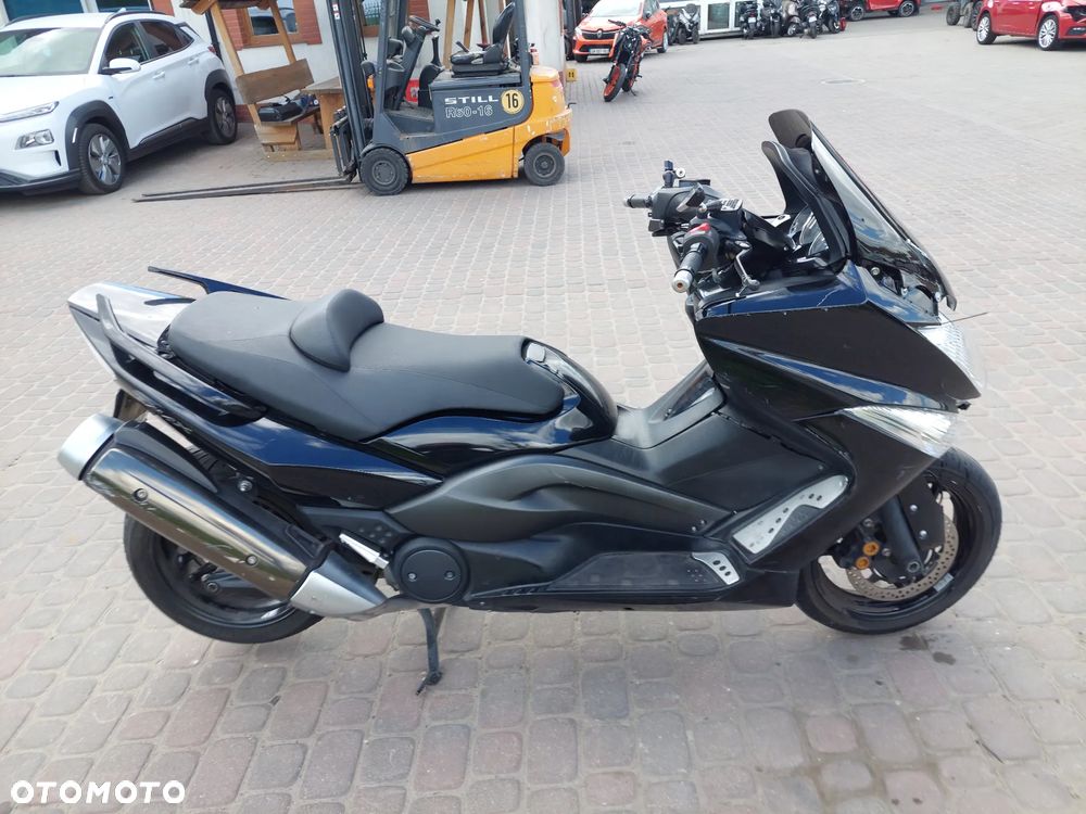 Yamaha Tmax - 6