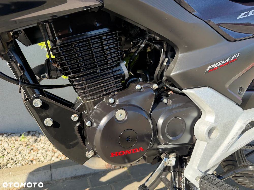 Honda CBF - 40