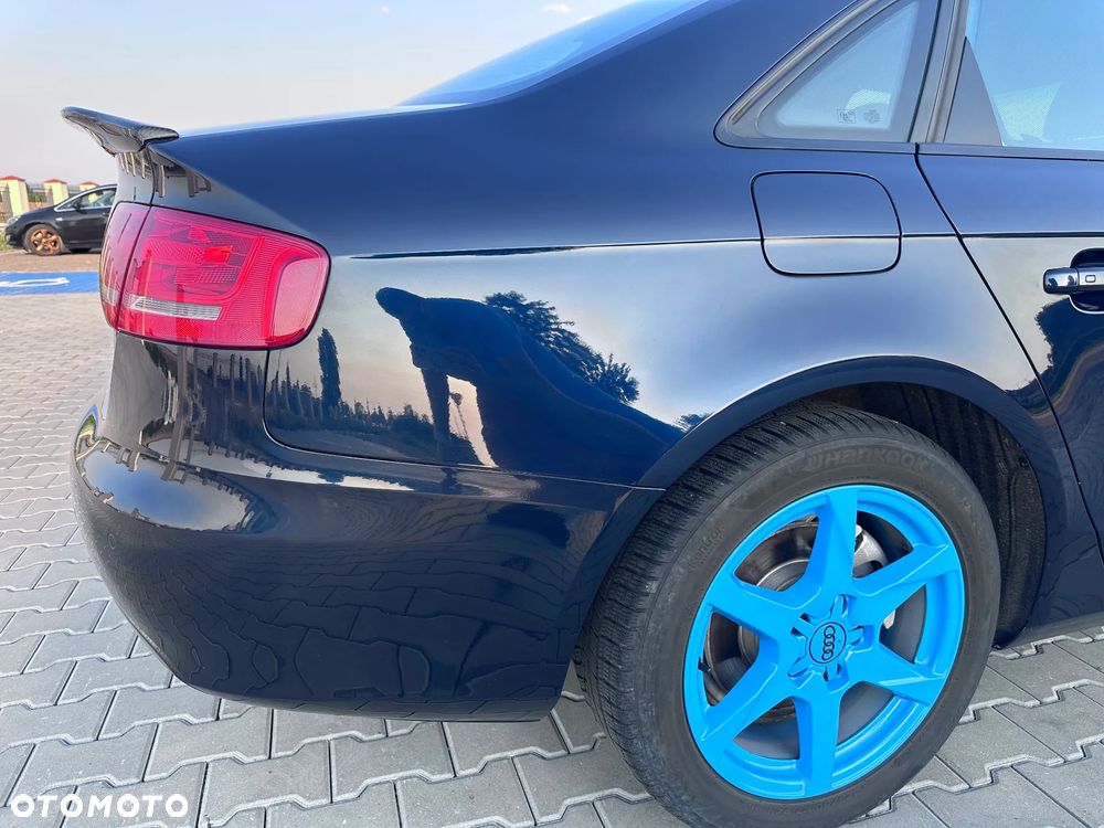 Audi A4 Limousine 2.0 TDI DPF Ambition - 19