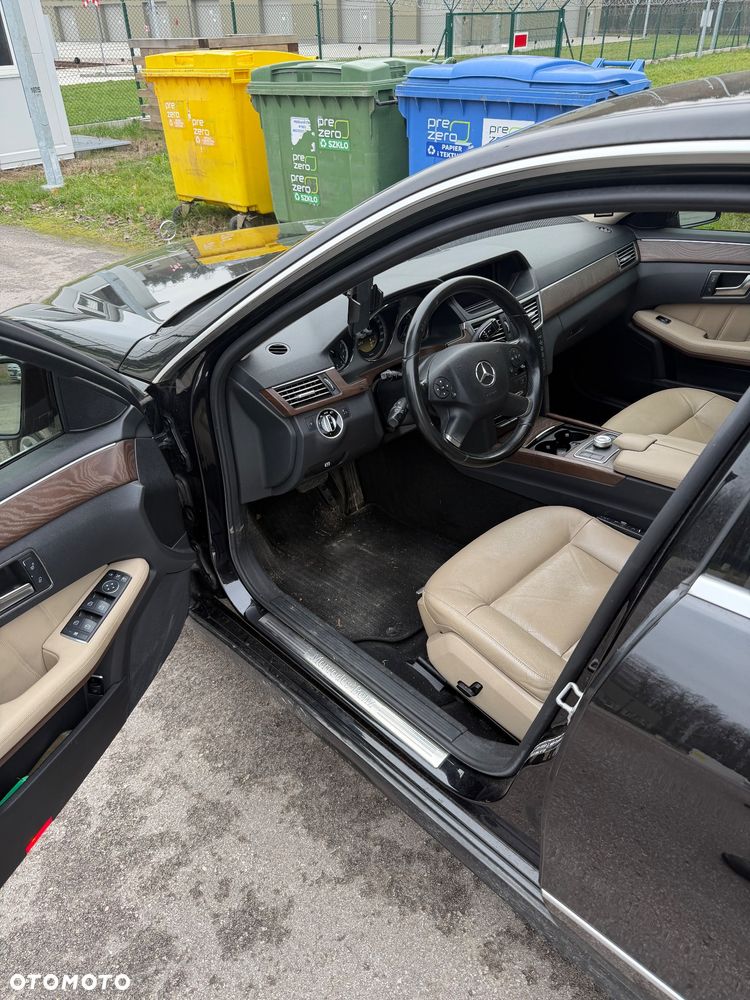 Mercedes-Benz Klasa E 250 CDI DPF BlueEFFICIENCY 7G-TRONIC Avantgarde - 11
