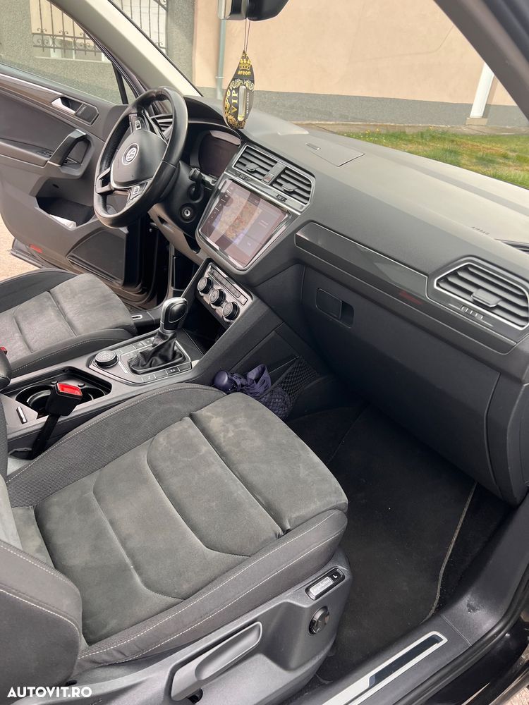 Volkswagen Tiguan 2.0 TDI SCR (BlueMotion Technology) DSG Highline - 24