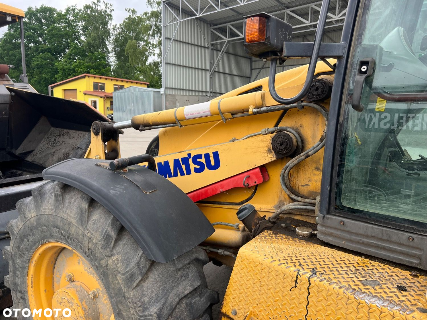 Komatsu Wb975 4X4 - 35