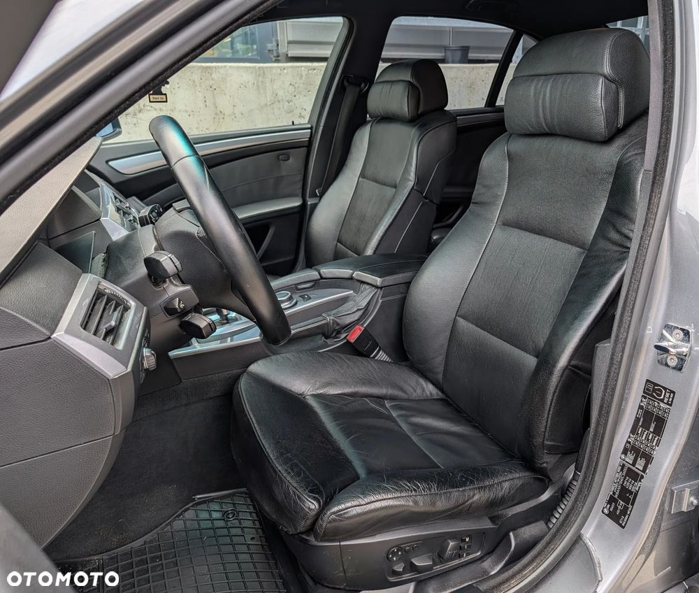 BMW Seria 5 530d Edition Sport - 6