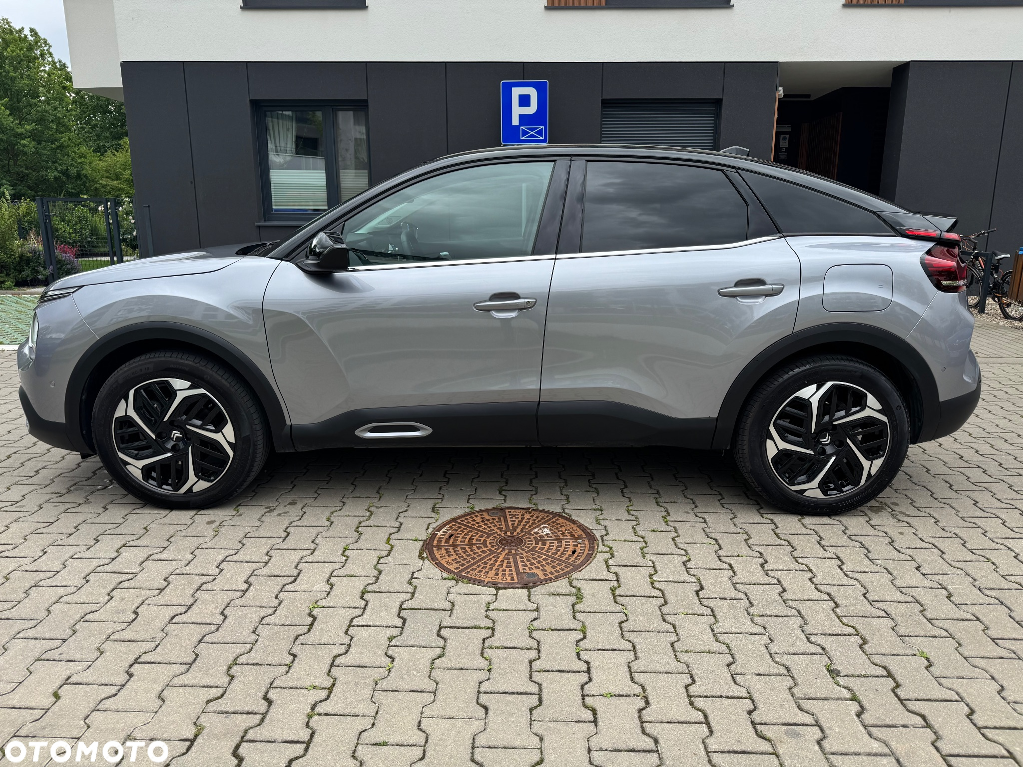 Citroën C4 1.2 PureTech Max S&S EAT8 - 8