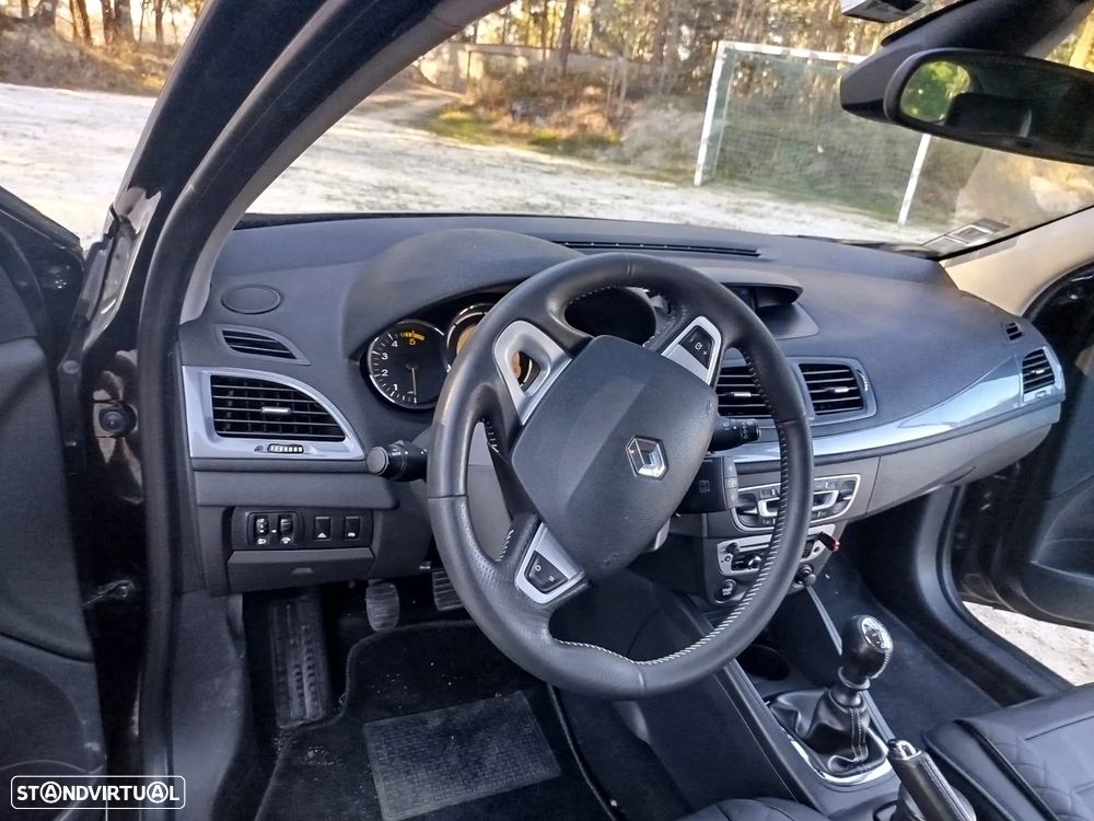 Renault Mégane Sport Tourer 1.5 dCi Dynamique - 2