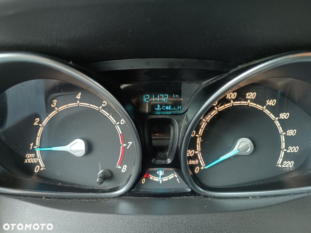 Ford Tourneo Courier 1.0 EcoBoost Trend - 15