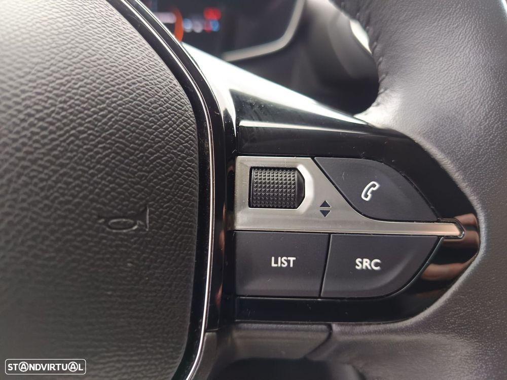 Peugeot 208 PureTech 100 Allure Pack - 14