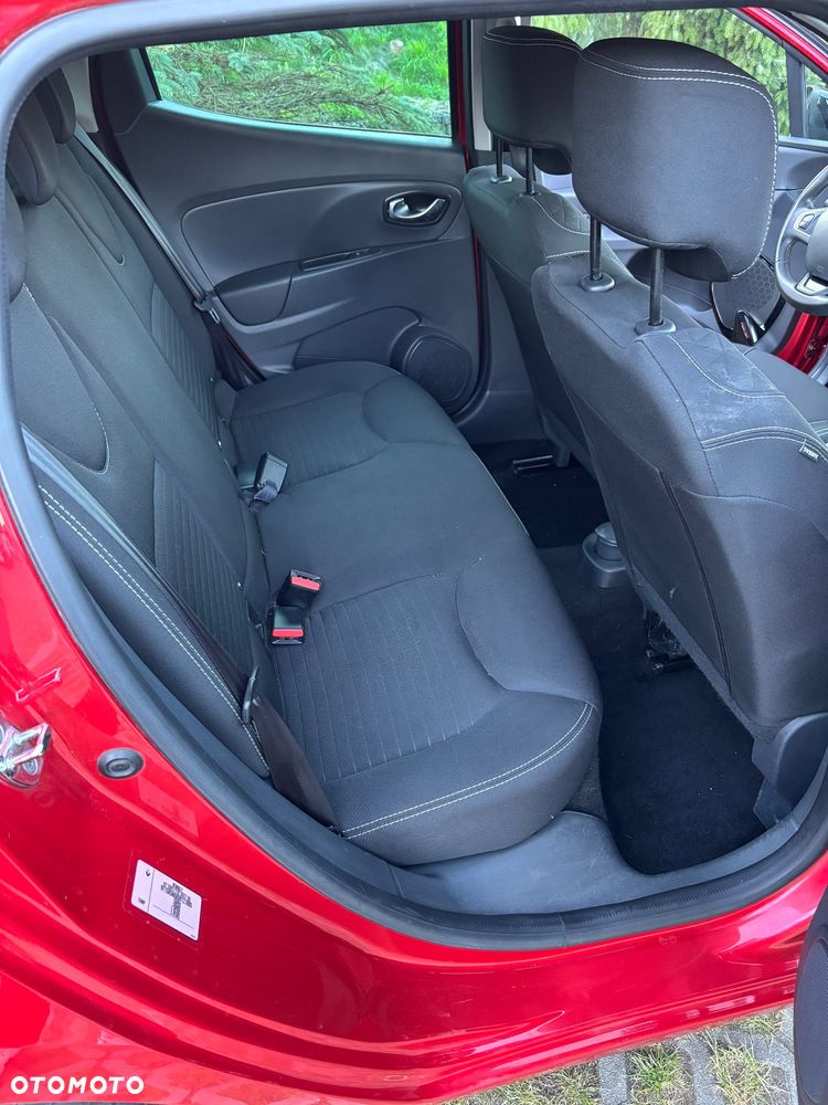 Renault Clio 1.2 16V Limited - 8