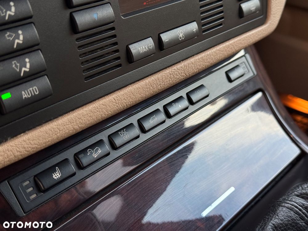 BMW X5 - 28