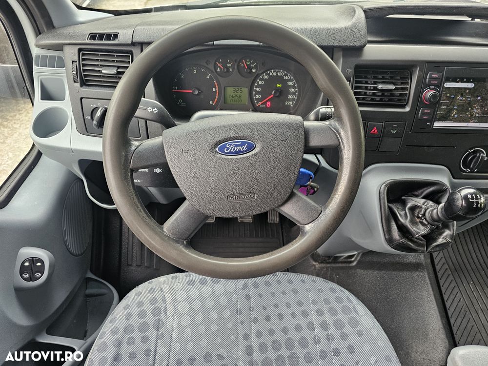 Ford TRANSIT - 13