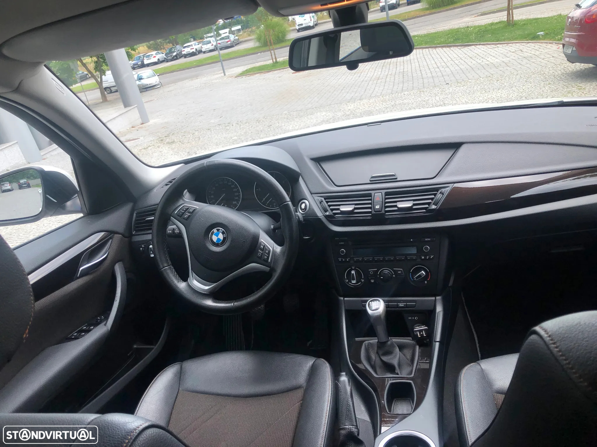 BMW X1 18 d sDrive Line Sport - 4