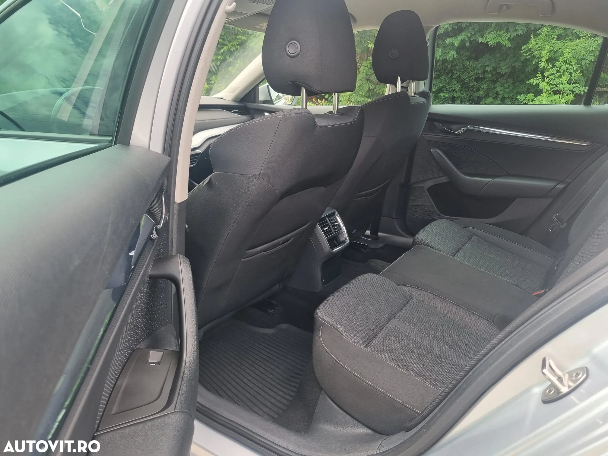 Skoda Octavia 2.0 TDI DSG Style - 15