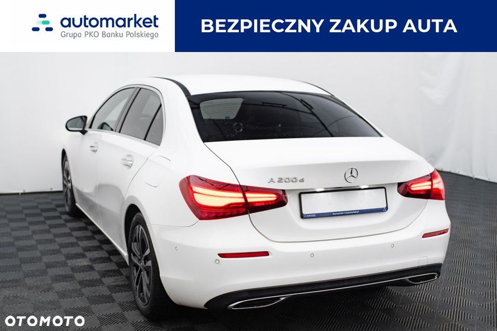 Mercedes-Benz Klasa A 200 d Progressive 8G-DCT - 3