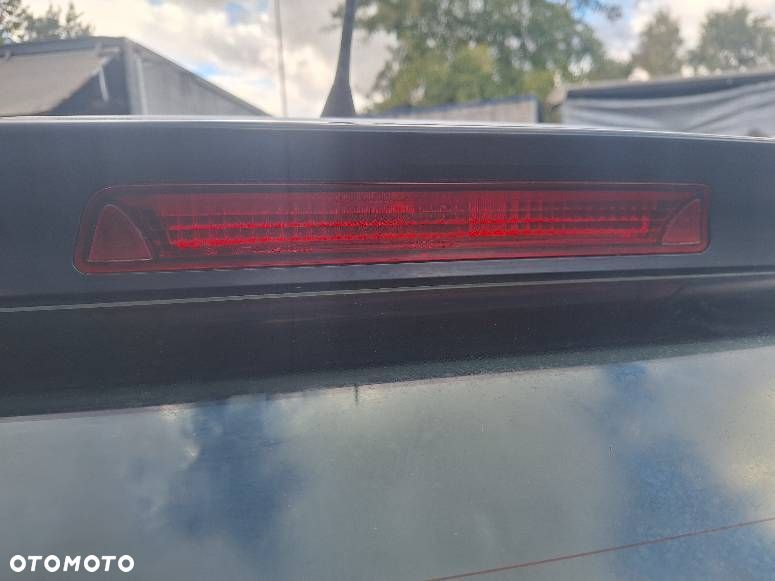 KOMPLETNY TYŁ KLAPA ZDERZAK LAMPA HONDA FR-V I NH623M 05-09r - 2