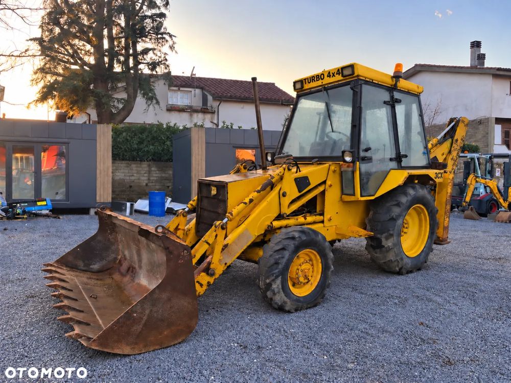 JCB 3CX - 1