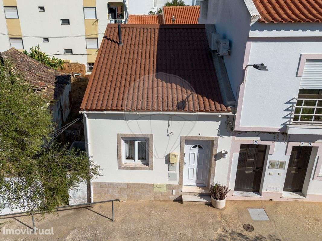 Moradia T1 para venda - Grande imagem: 3/35