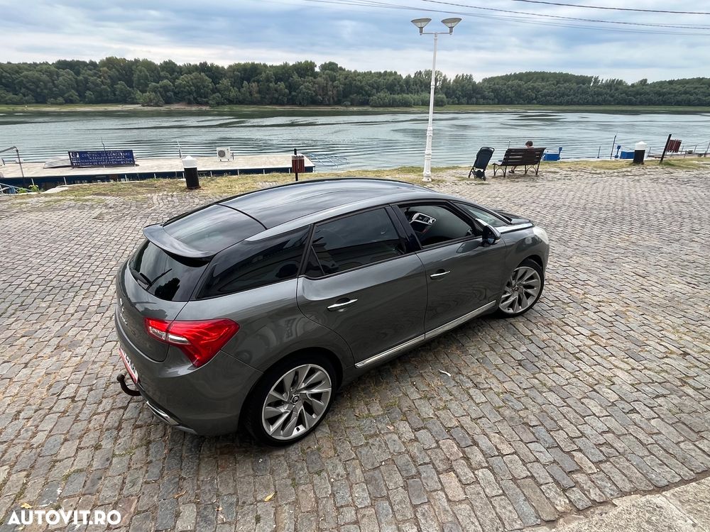 Citroën DS5 2.0 HDI BVA6 So Chic - 9