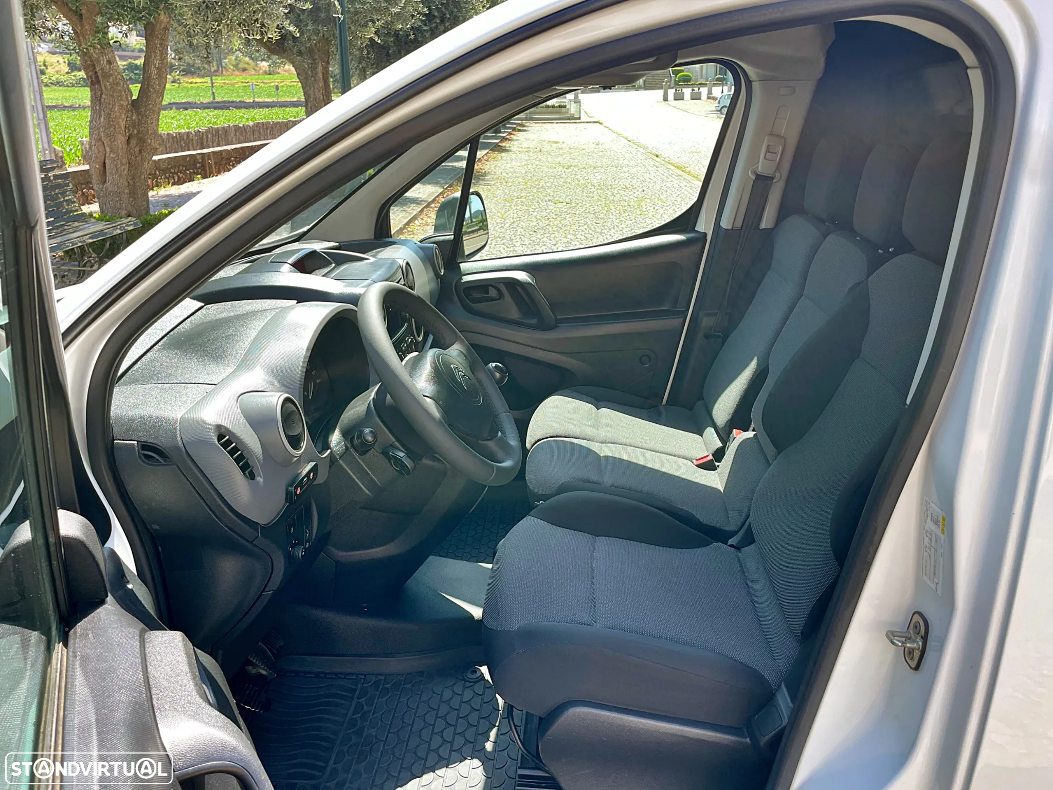 Citroën Berlingo 1.6 HDI IVA Dedutível - 14