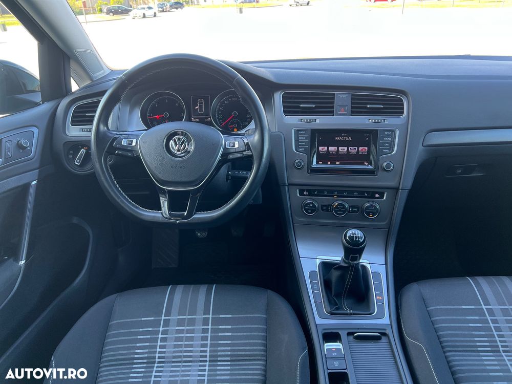 Volkswagen Golf 2.0 TDI BlueMotion Technology Allstar - 13