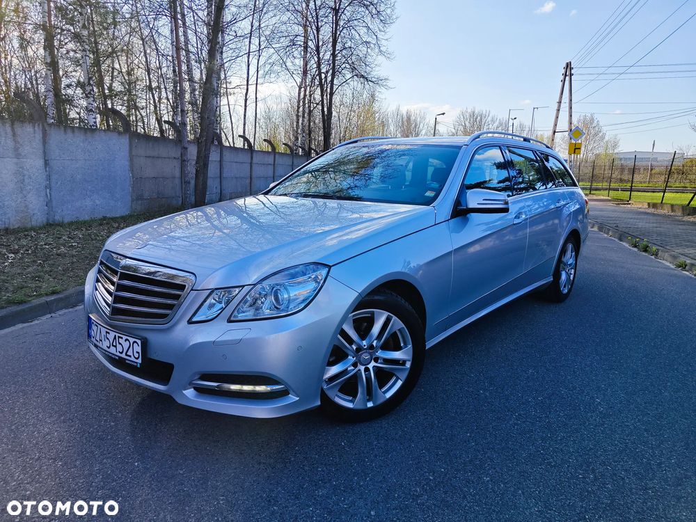 Mercedes-Benz Klasa E 200 CGI BlueEffICIENCY Avantgarde - 9