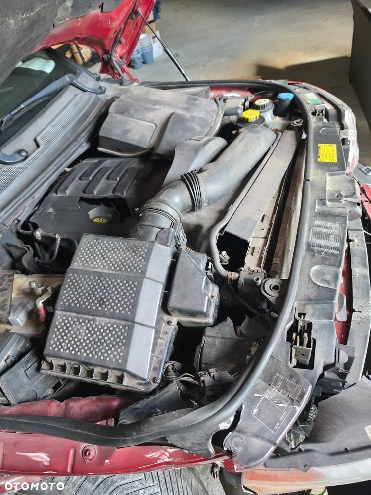 Land Rover Discovery TD V6 HSE - 8