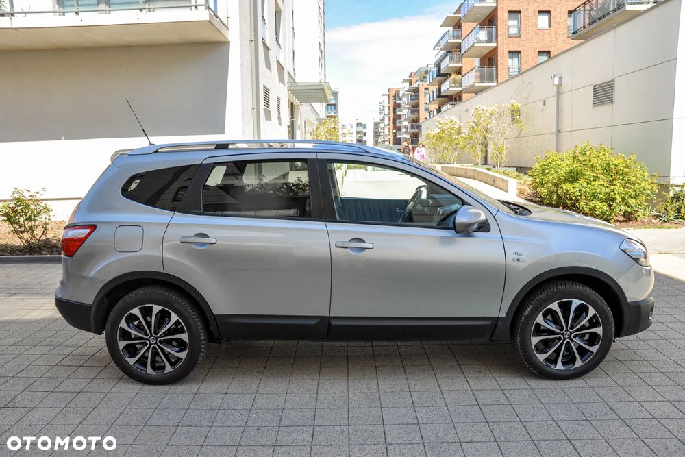 Nissan Qashqai+2 - 5
