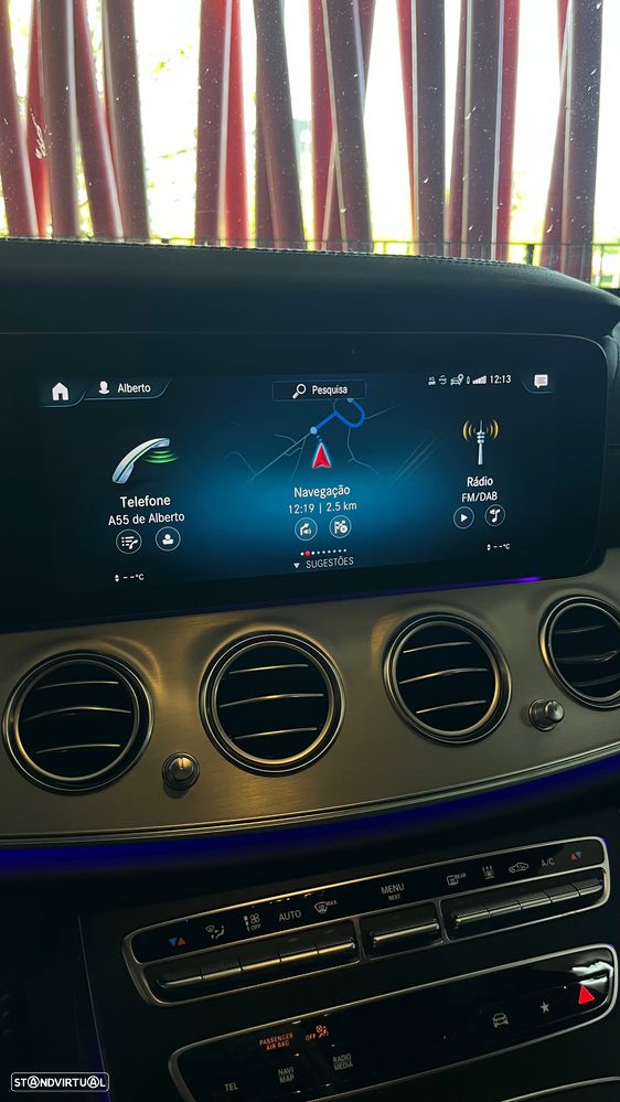 Mercedes-Benz E 300 9G-TRONIC AMG Line - 27