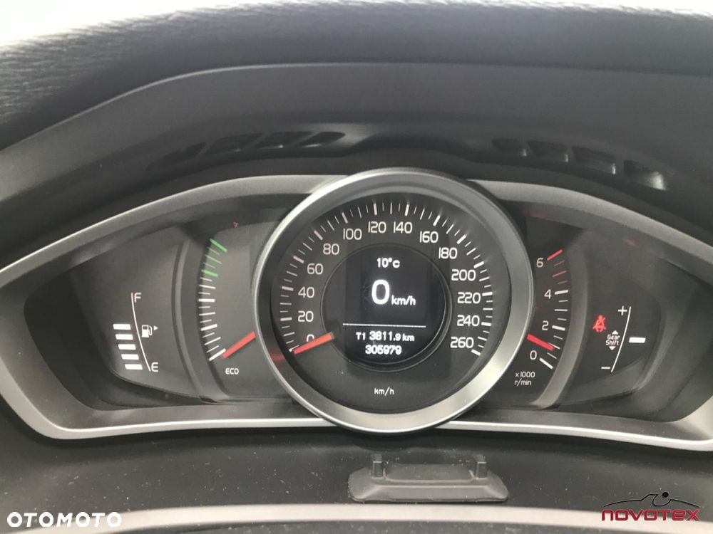 Volvo V40 D2 Drive-E Kinetic - 10