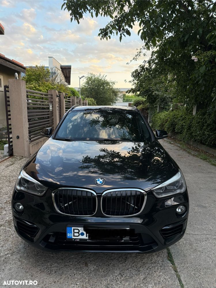 BMW X1 xDrive20i Aut. Sport Line - 2