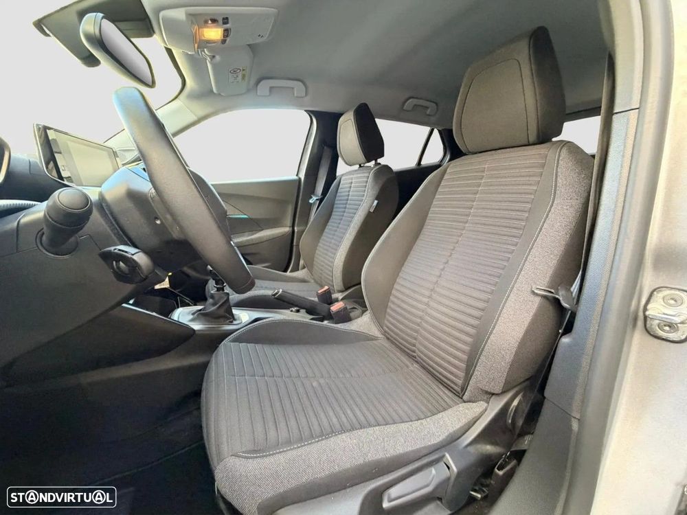 Peugeot 2008 - 9