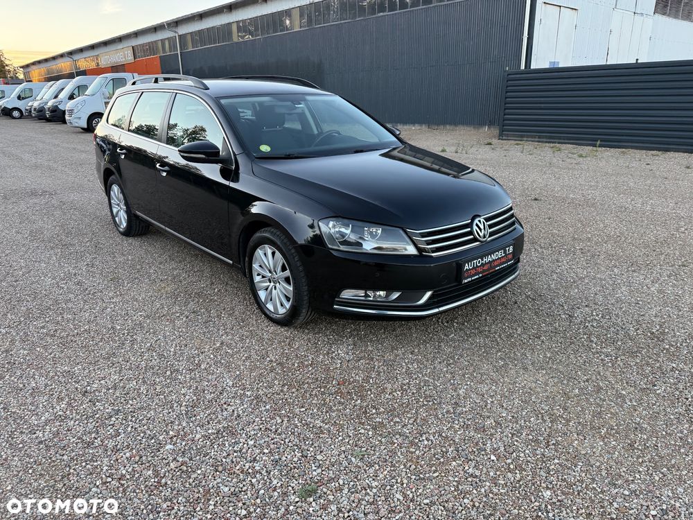 Volkswagen Passat - 18