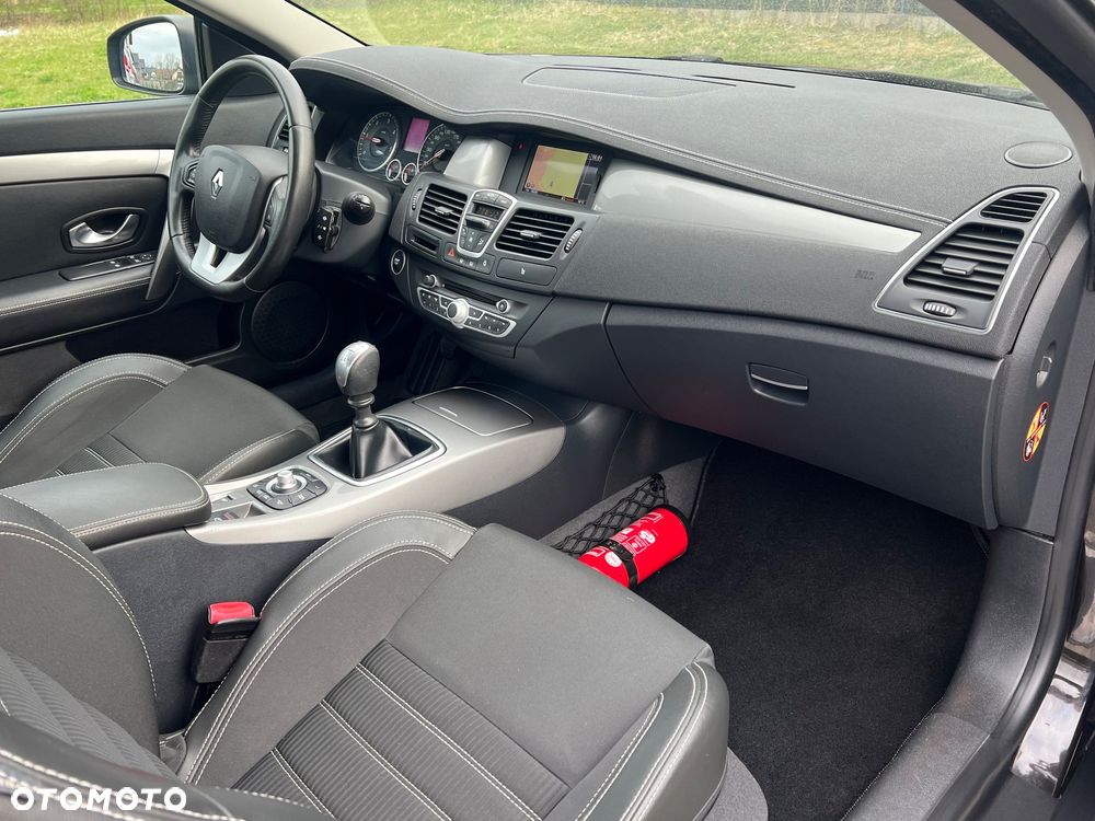 Renault Laguna dCi 110 FAP Emotion - 23