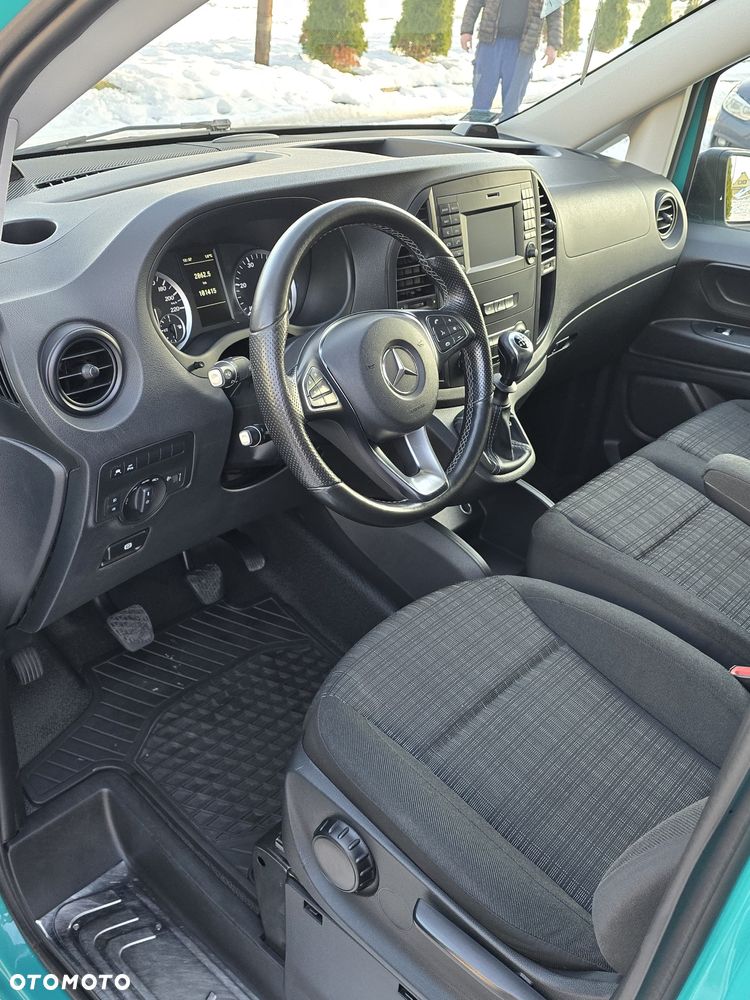 Mercedes-Benz VITO - 10