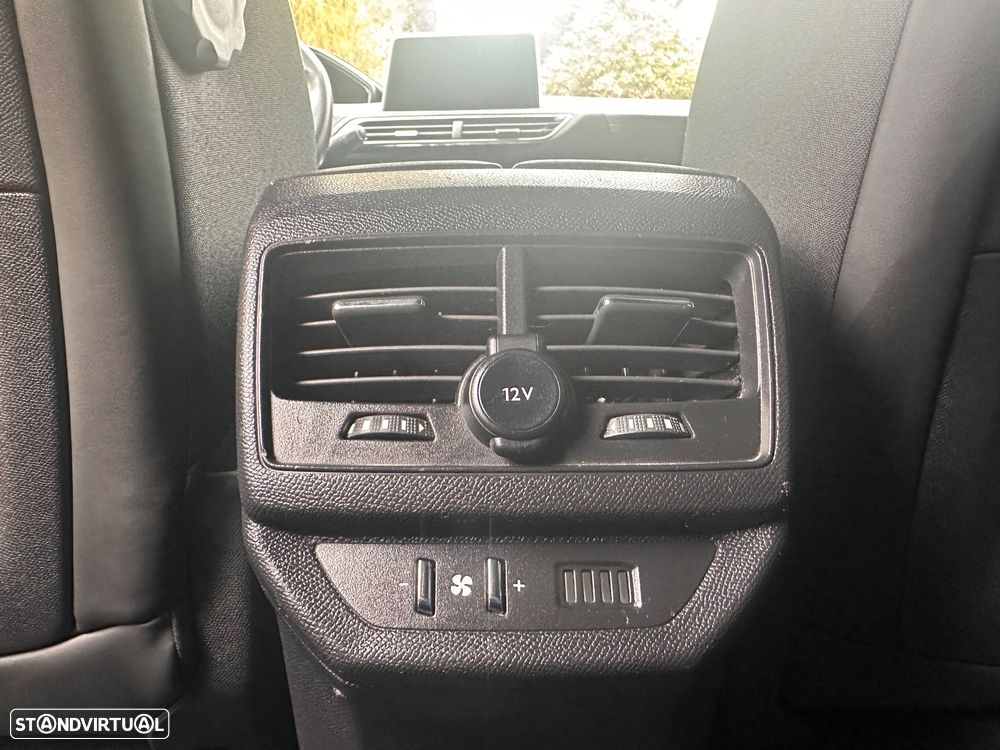 Peugeot 5008 1.5 BlueHDi Allure Pack EAT8 - 23