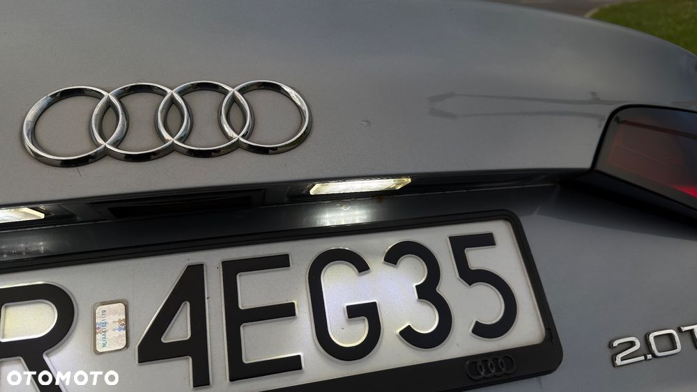 Audi A4 Limousine - 7